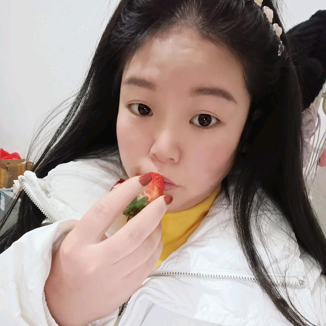 童^O^然^O^婷