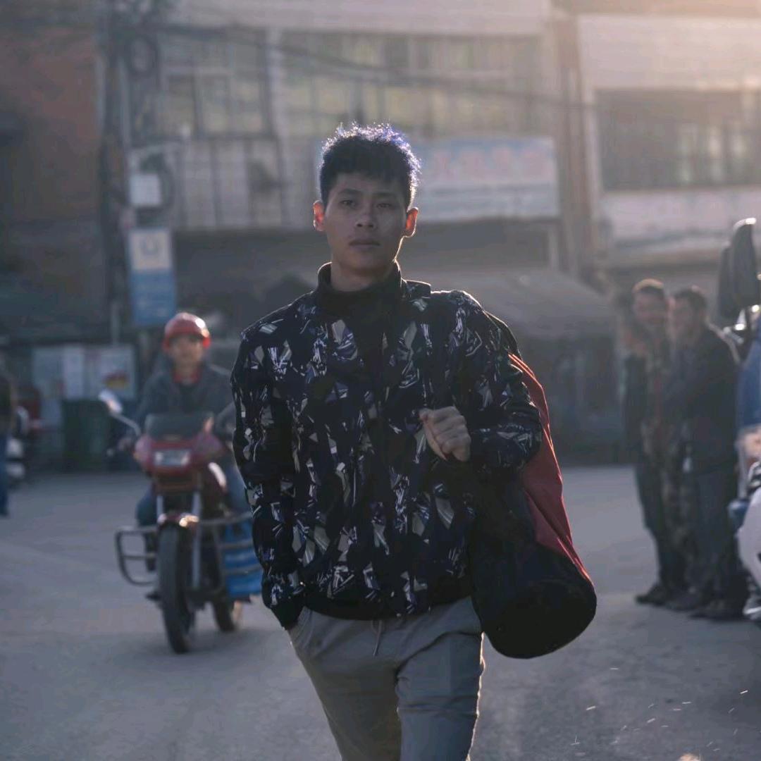 桃花印酒吧官方号