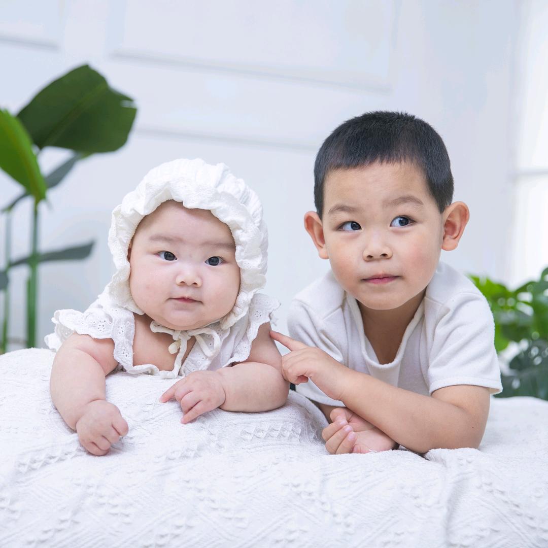 诺诺麻麻很哇塞