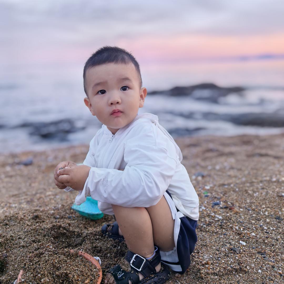 爱玩游戏的糖果果