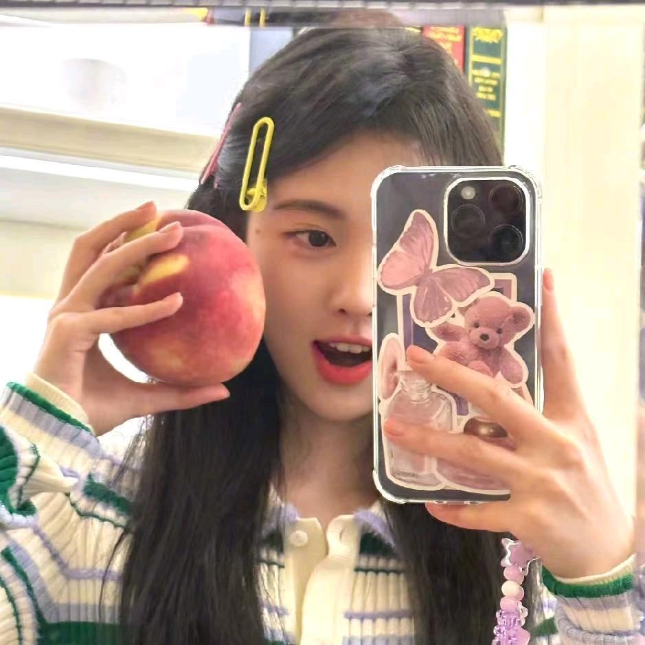 爱吃脆桃的她（婧祎看过饭撒牌