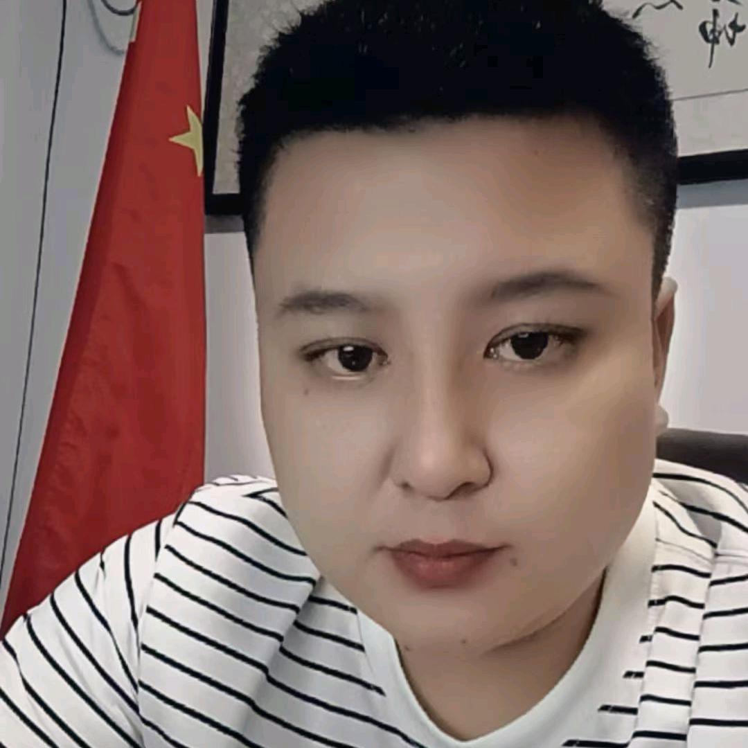 @天柱龙哥⊕关注（养号）