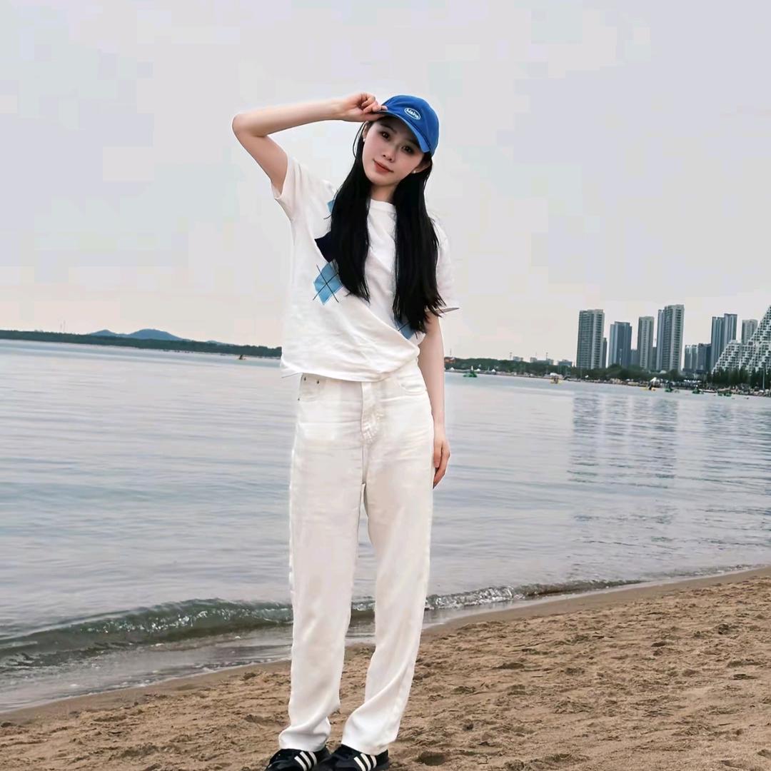 瑶瑶爱玩牌