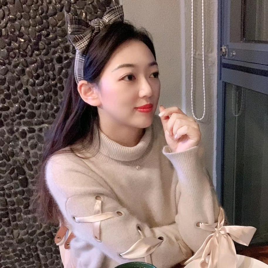 晶晶传媒工作室