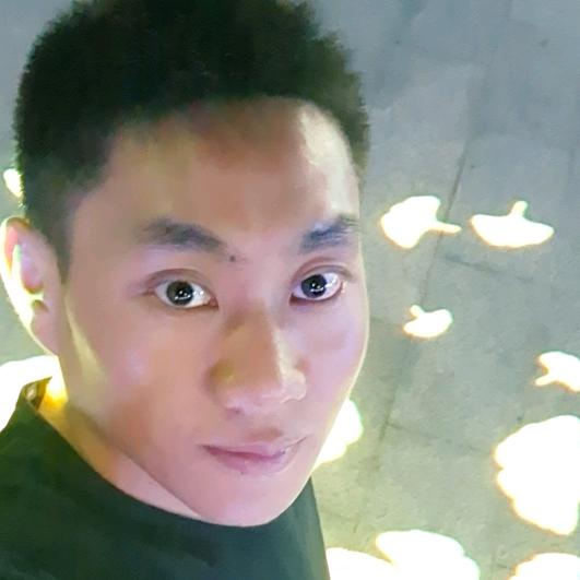 一只小蜜丰♥(｡￫v￩｡)♥