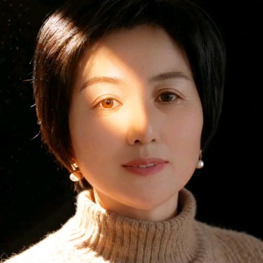 家有三个皮夹克🌈