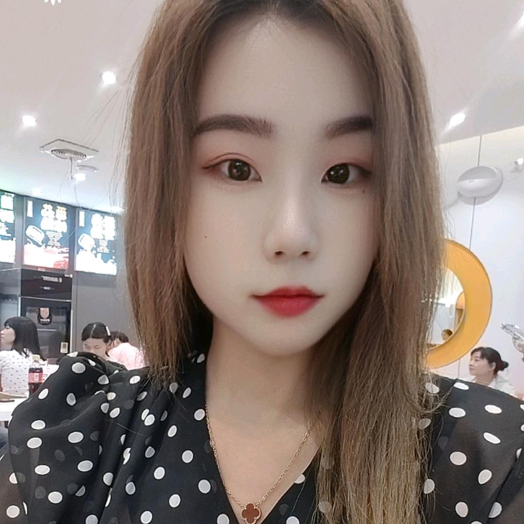 小姜，简单点ღ᭄🍒开心点🦋ℒᎭℯ⃝y