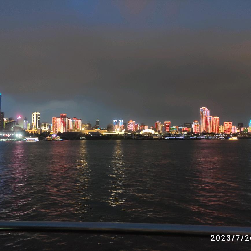 阳光风雨后