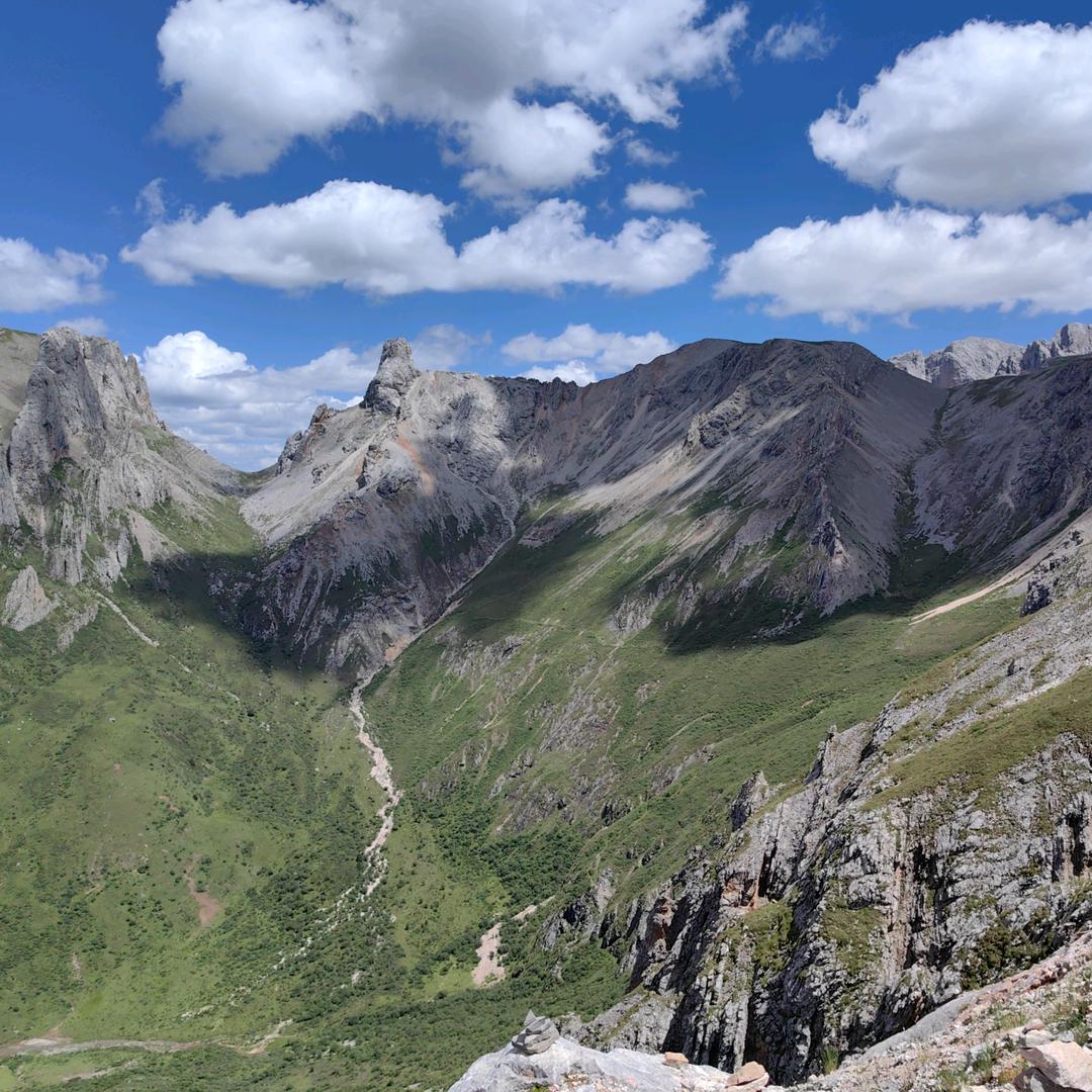 独自等待𓆡𓆝𓆟𓆜