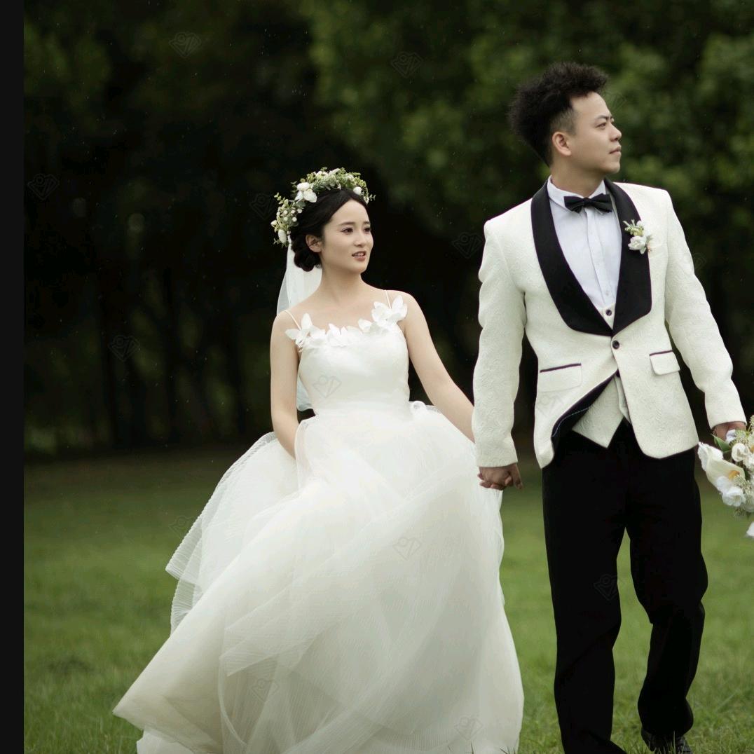鲁婷