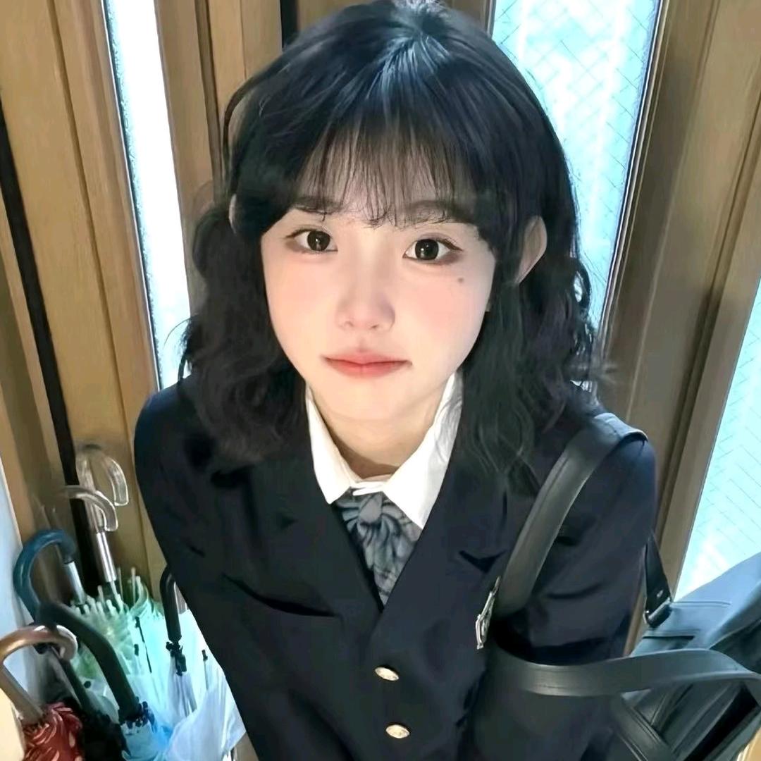 栀栀