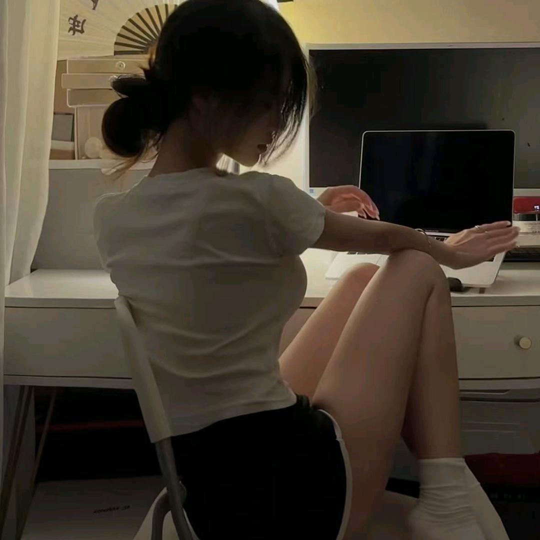 是新新呀
