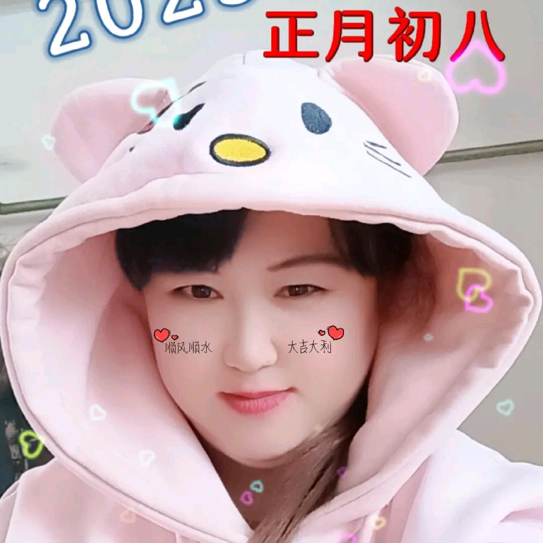 开心小女孩儿