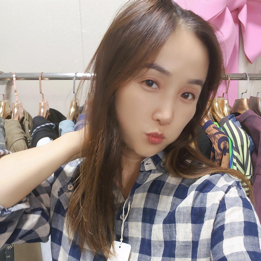 武安市建东街灰姑娘女装