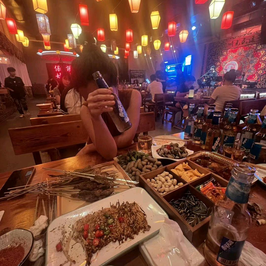 申懒腰