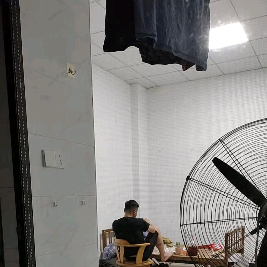 人傻钱不多