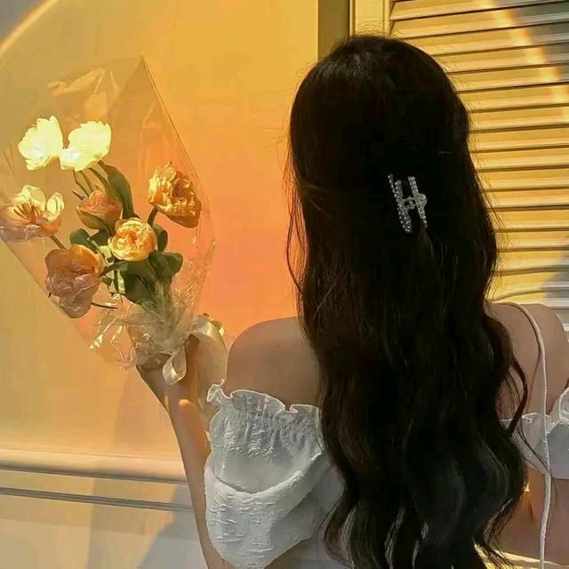 小龙🐉女