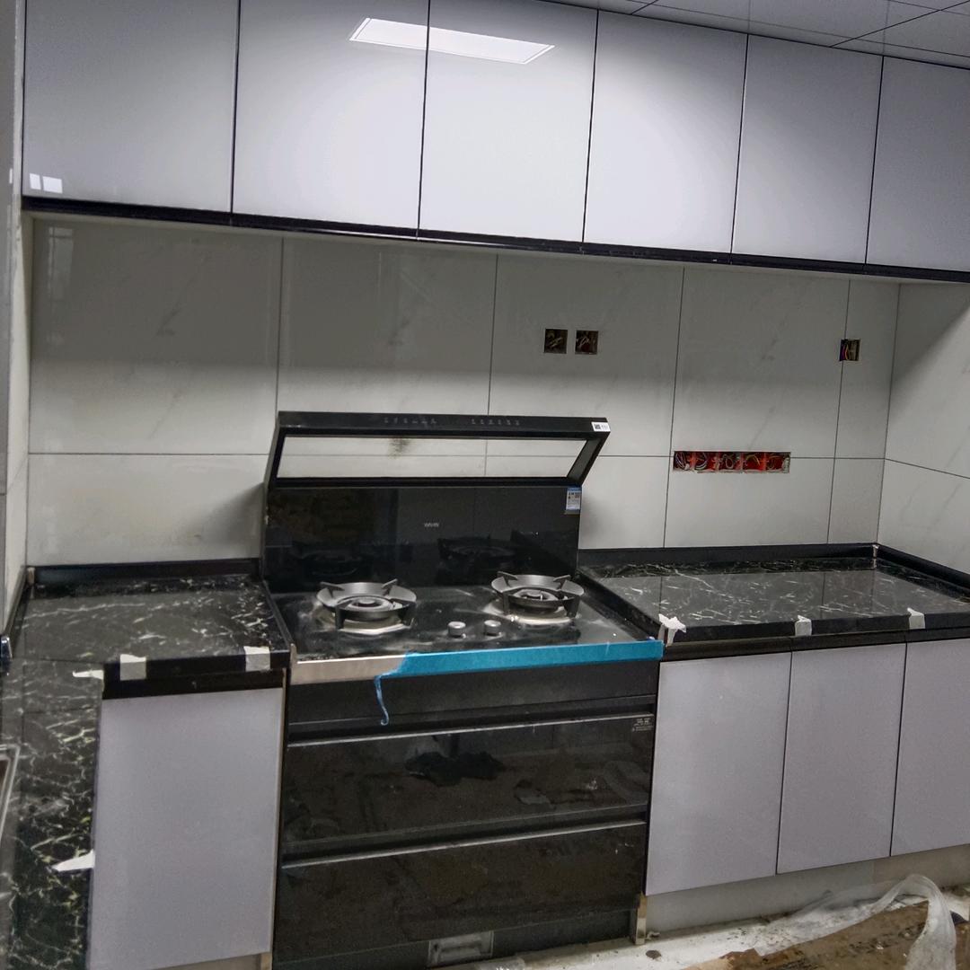 老厨房换新厨柜