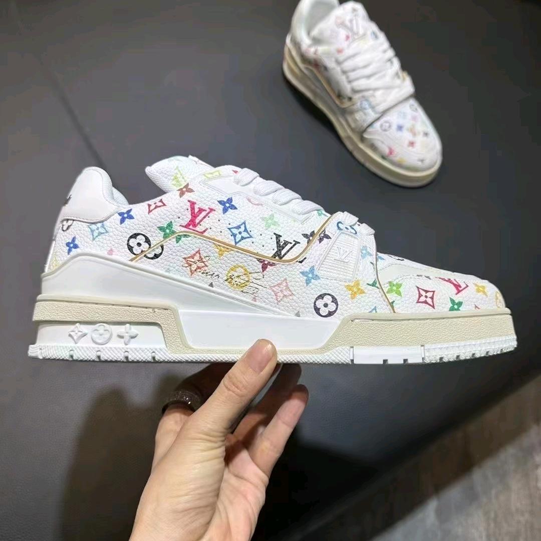 怡怡便利店(武汉SOHO店)咳咳直播号