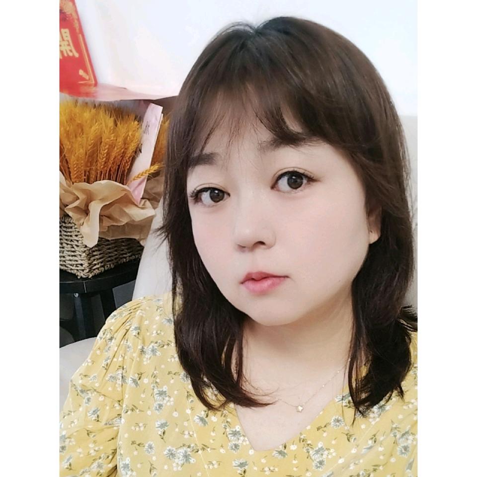 爱美甲的渺渺