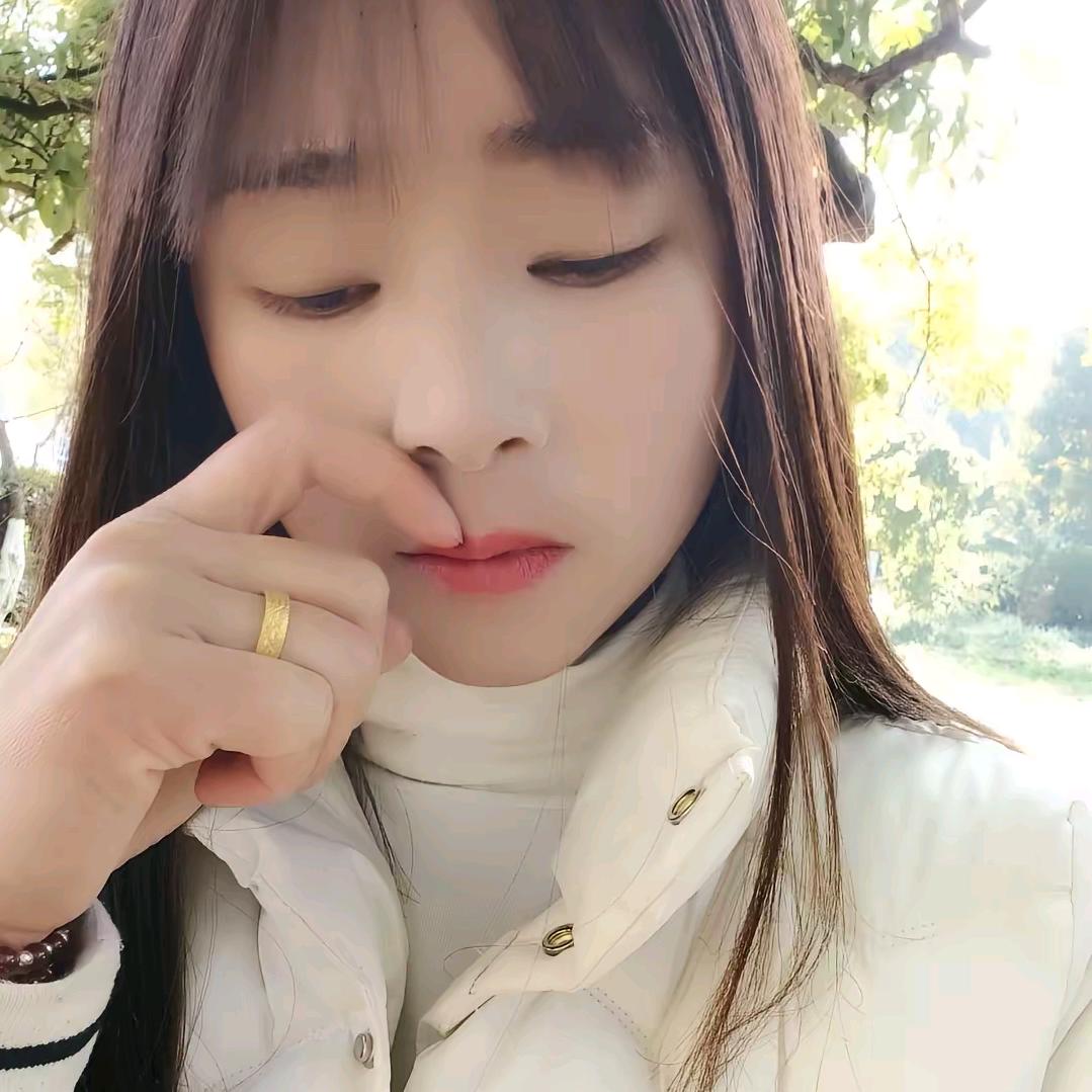 梦里相见。