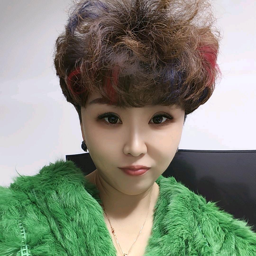 莲姐美衣