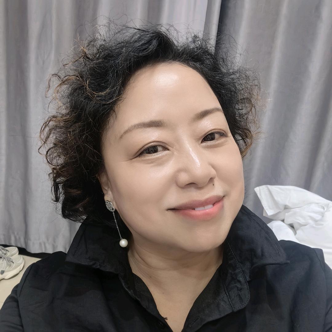 潘潘爱唱歌