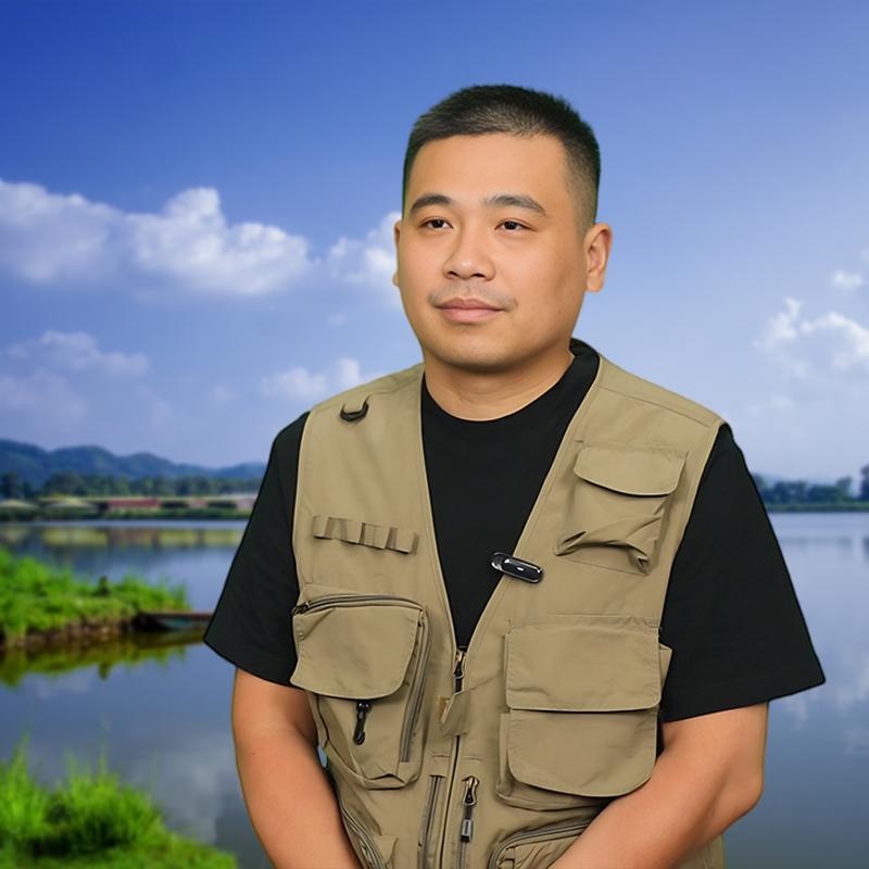 老张爱钓鱼🎣