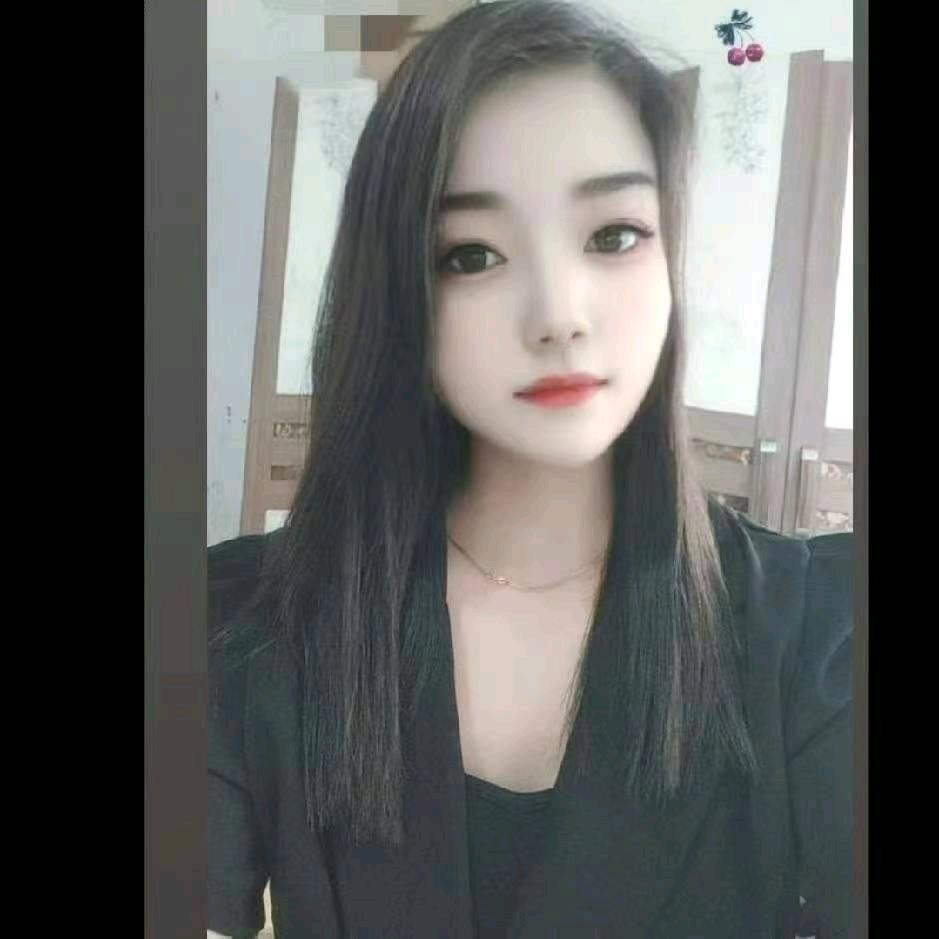 化妆造型师莉莉
