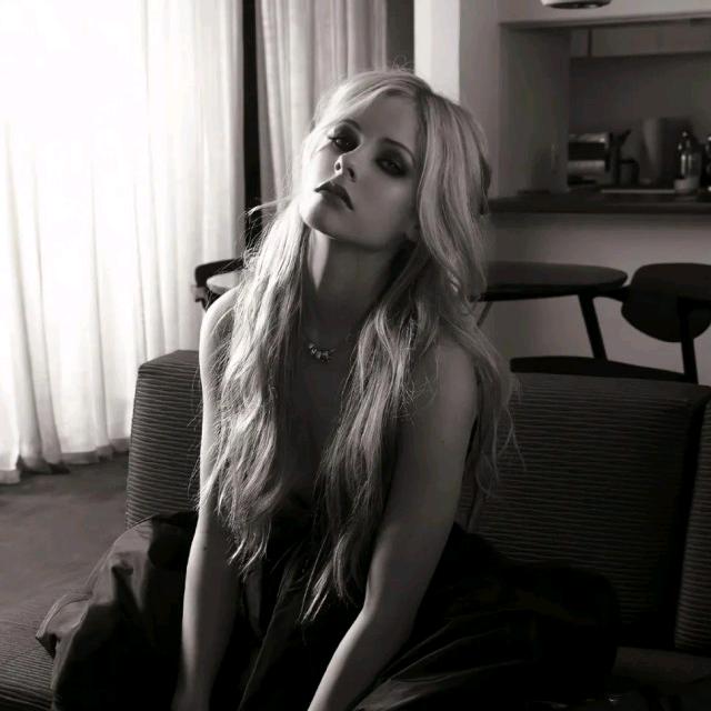 Innocence🖤（已瘦15斤版）