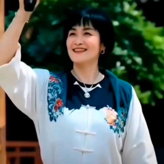 三月玲！。