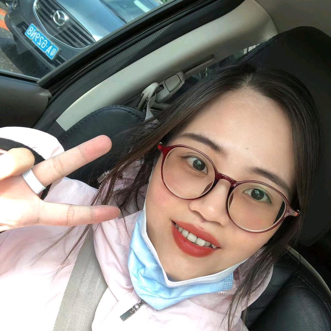 抗癌小仪逆光奔跑