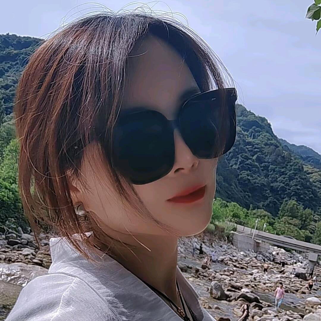 我就是我～莎莎（连赞拉黑）