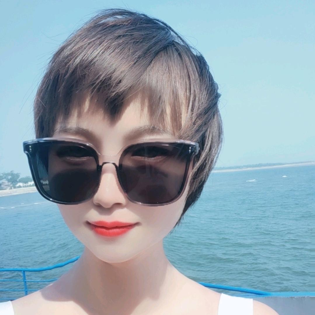古丽_229312059