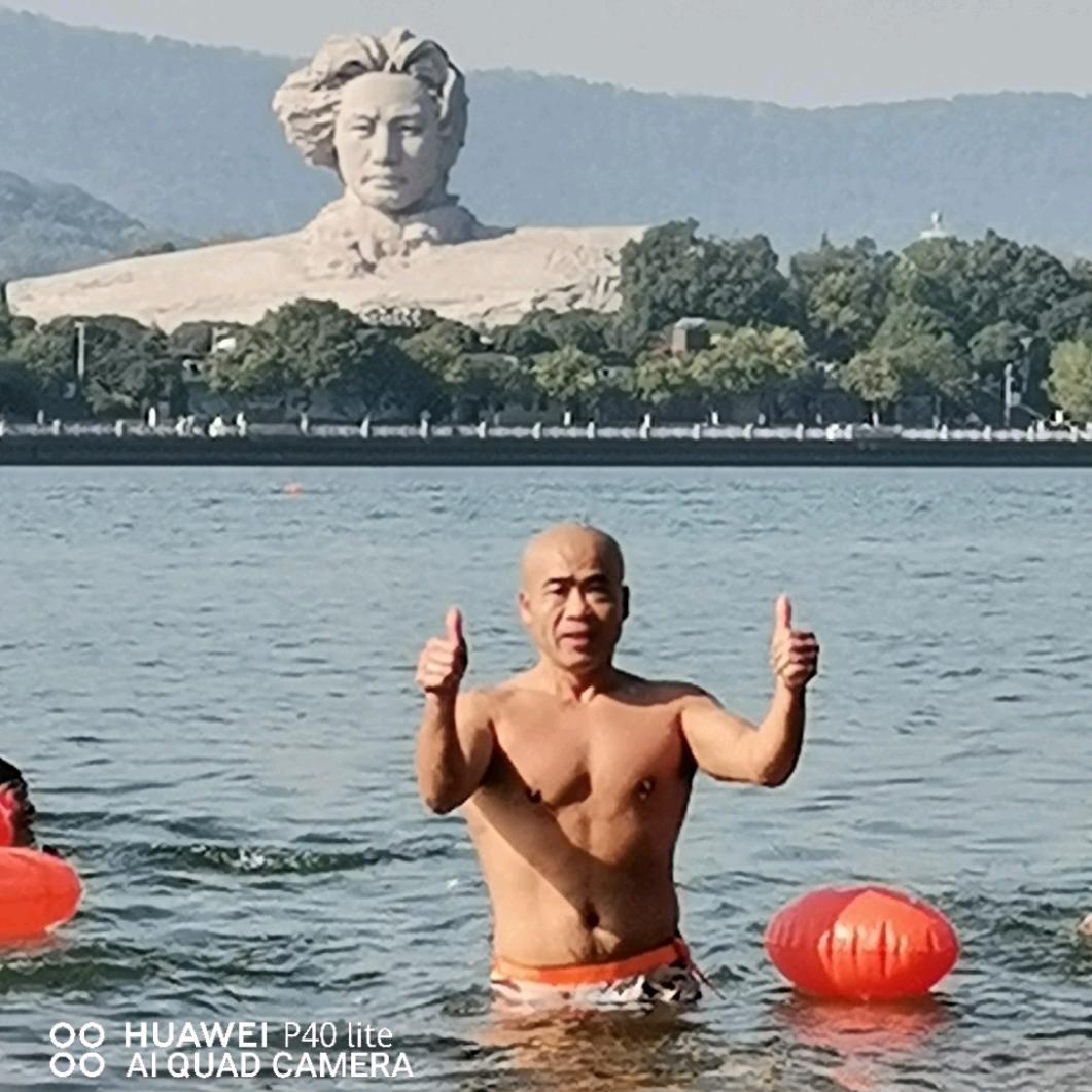 富哥冬泳励志（餐饮人）