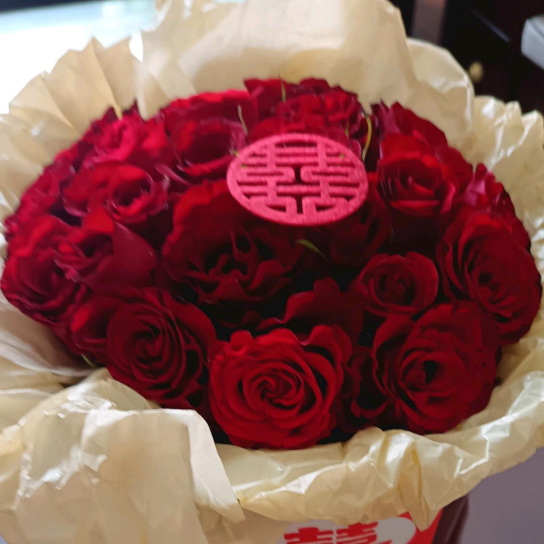 欧阳萝娜