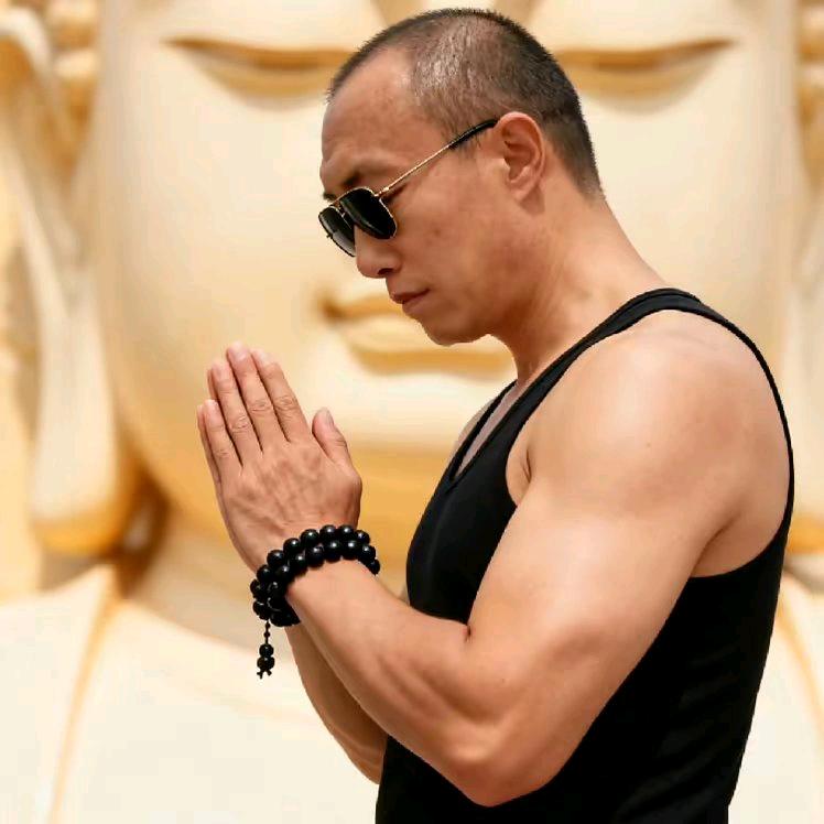 🇨🇳辉辉🇨🇳