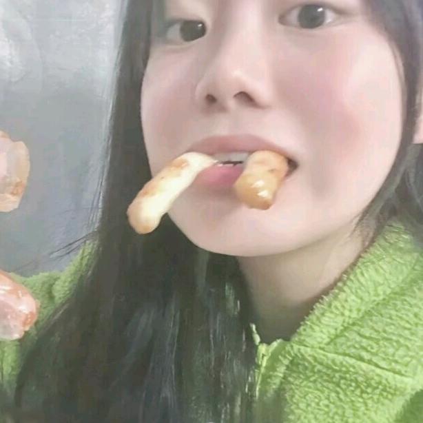 拉粑粑小魔仙