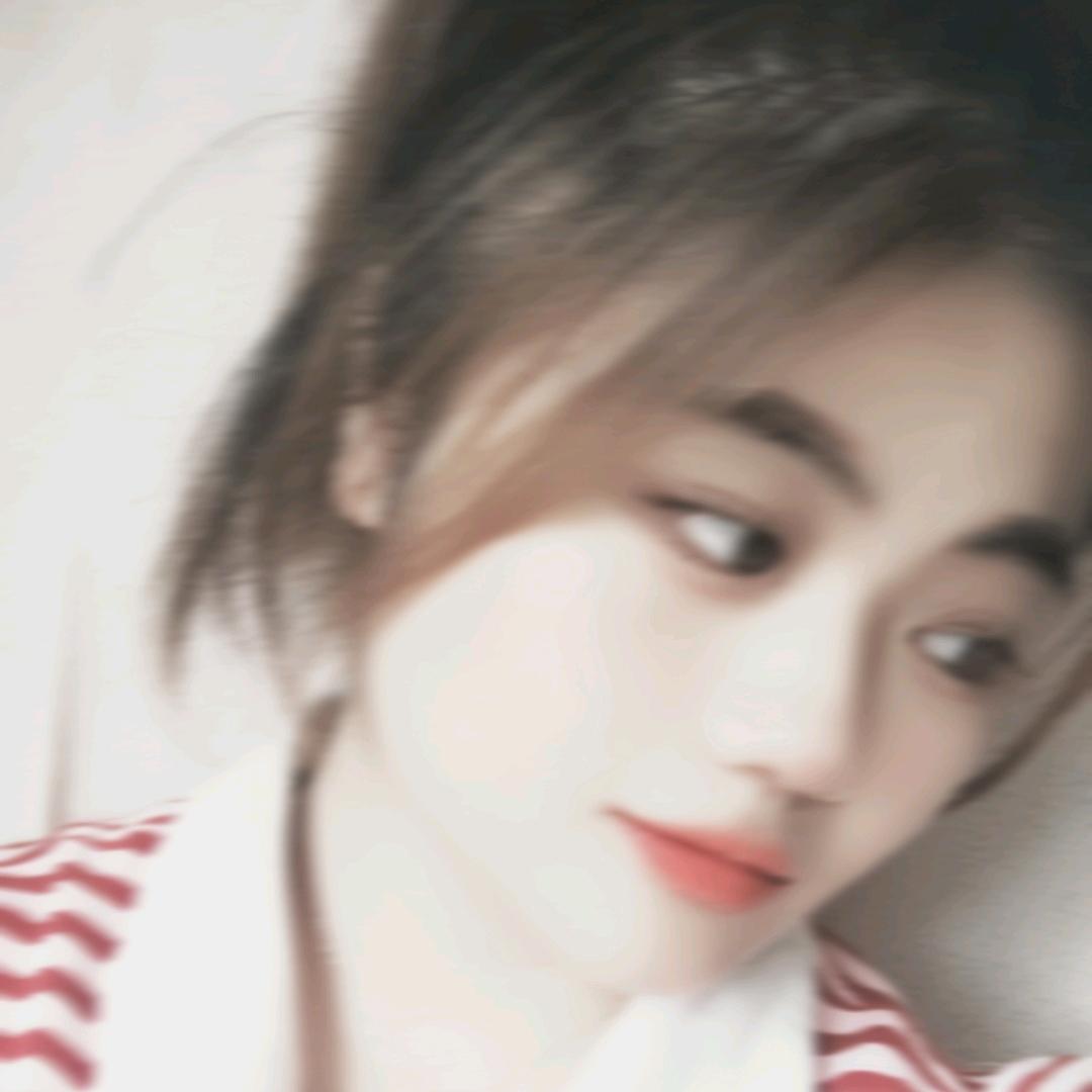 M.小静子🐭🐭🐭🐭