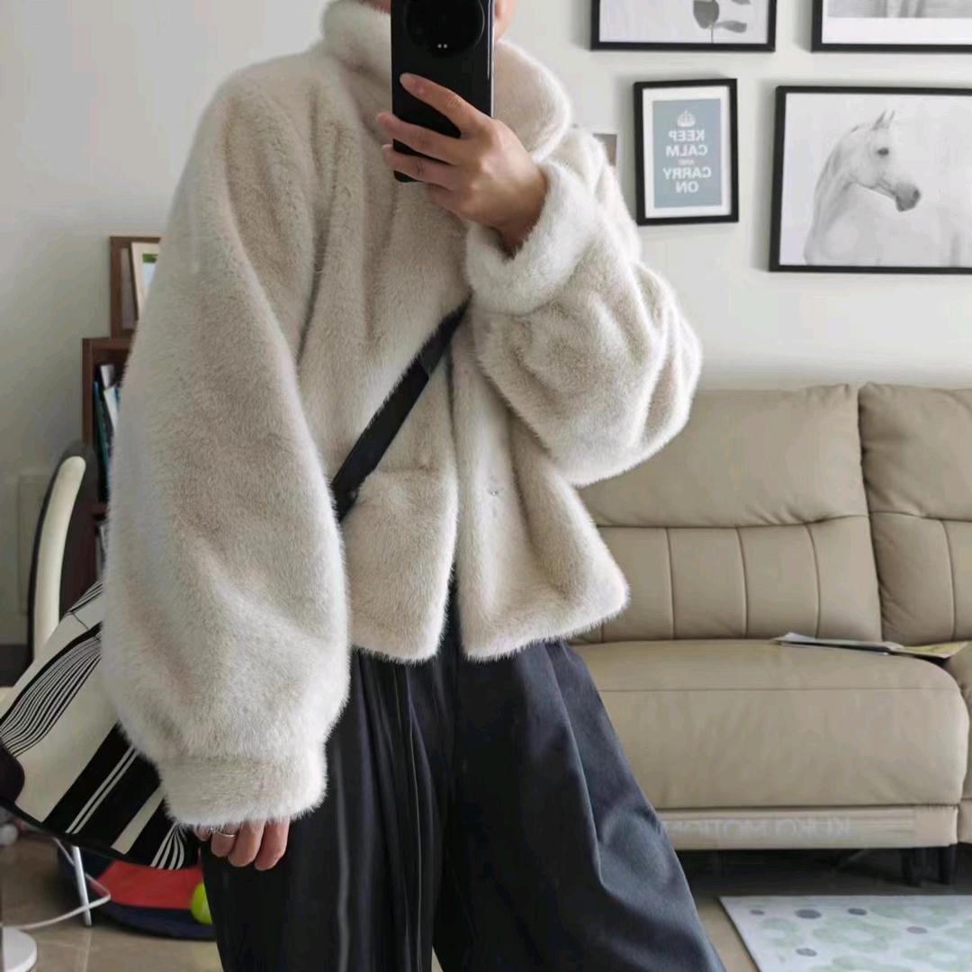 MU蒙女装工厂店