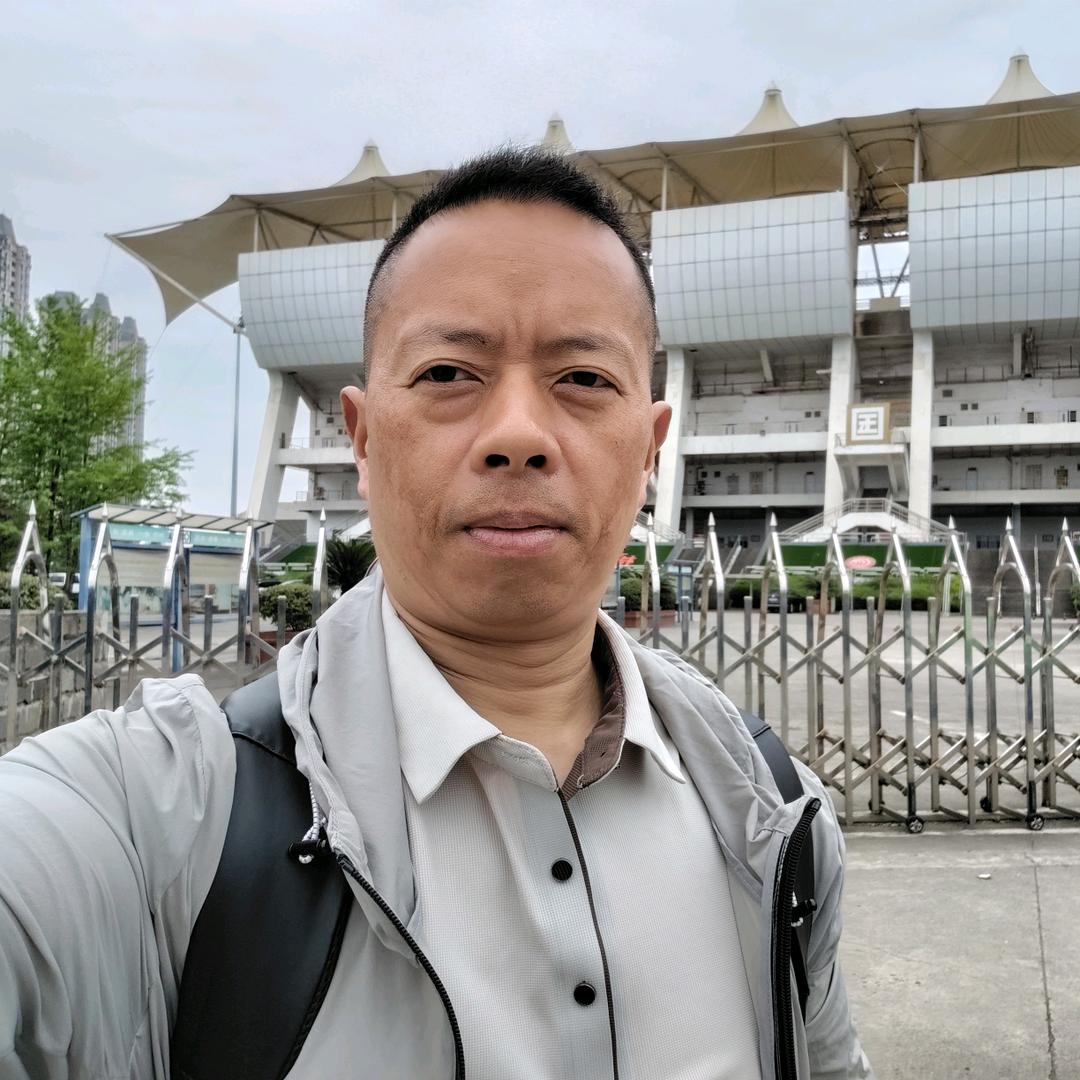 成都找好房代哥 72645726014