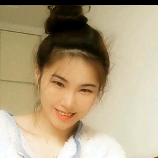 爱美的女人