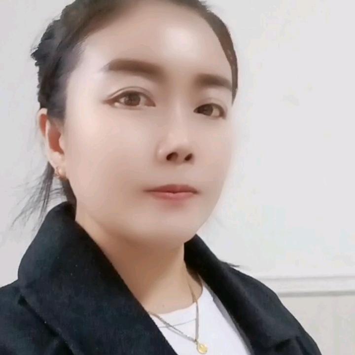 我是大凉山彝族宝妈
