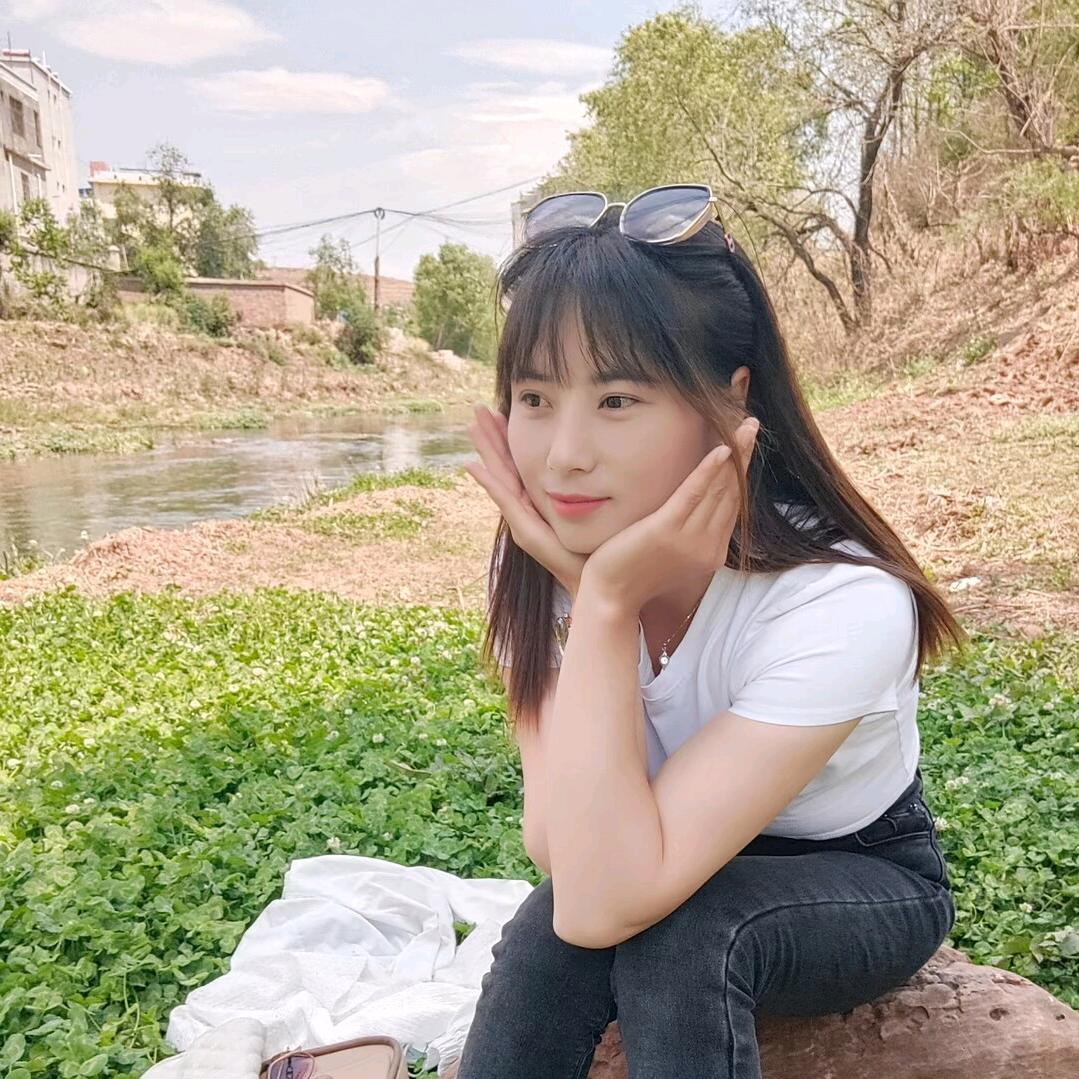 小 丁 香