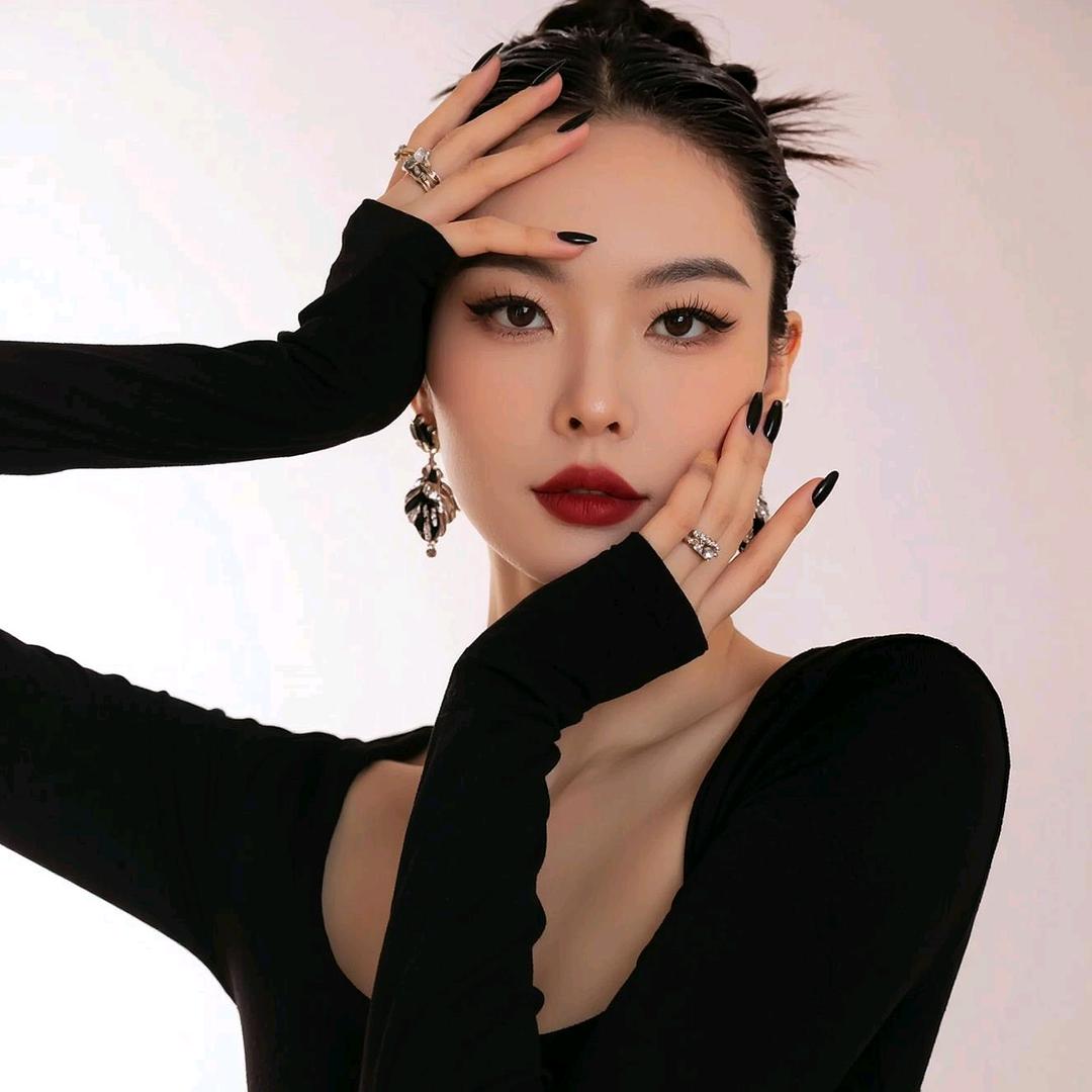 可萝可御可丽丽