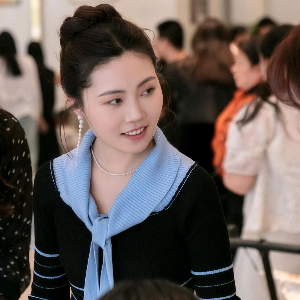 艺绘艺术培训中心官方号