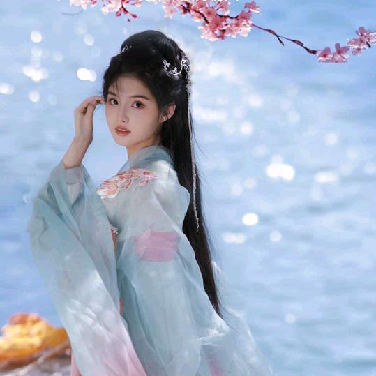 花 花 商 行