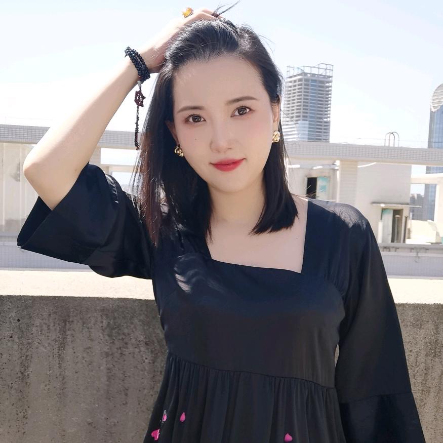 沅沅的小酒窝