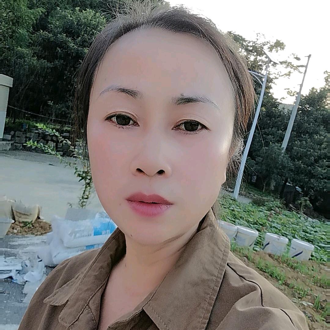 专业催乳师