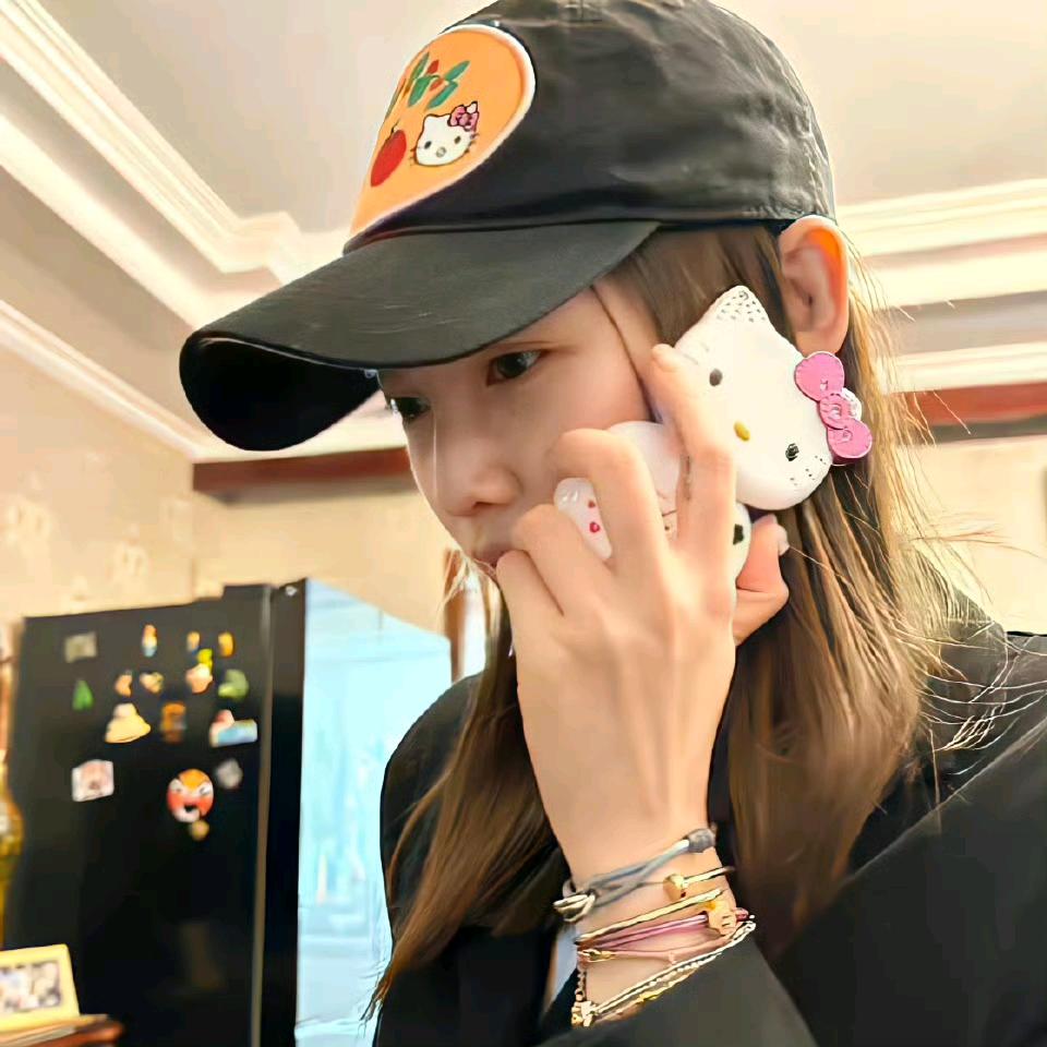 长完头发吃头发
